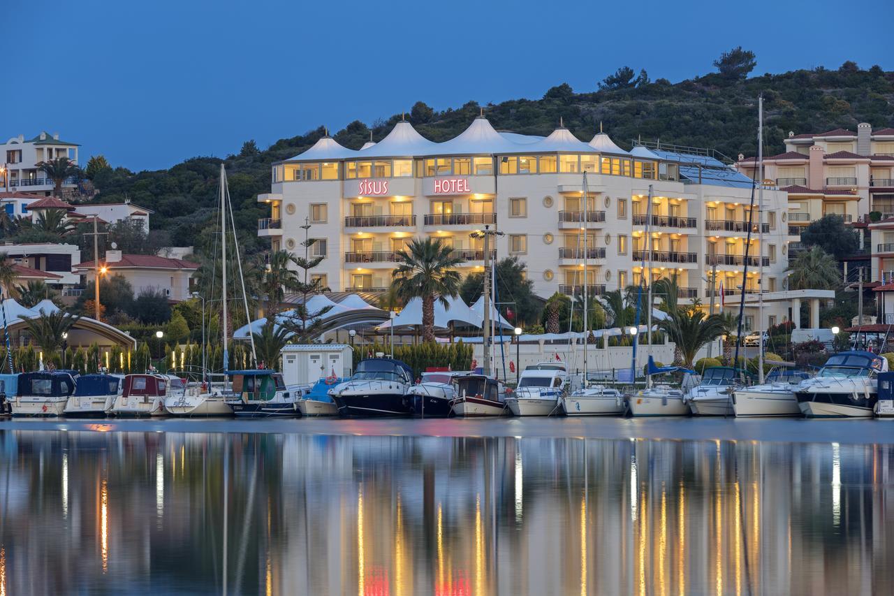 Sisus Hotel Çeşme Exterior foto