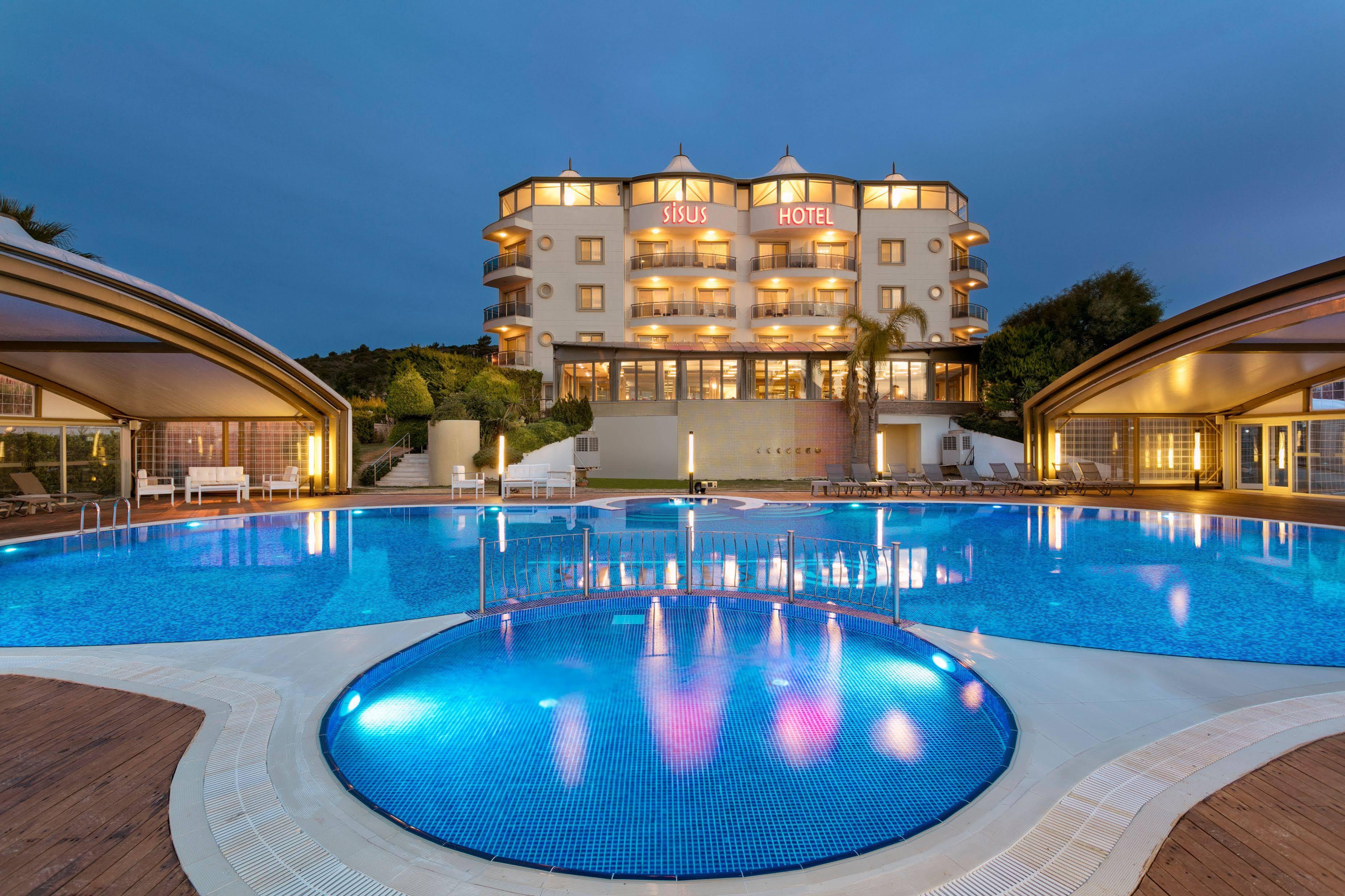 Sisus Hotel Çeşme Exterior foto